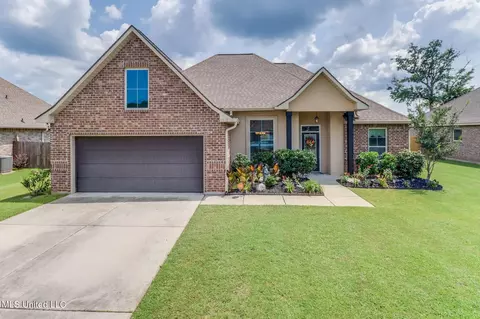 2018 Pelican Cir, Long Beach, MS 39560