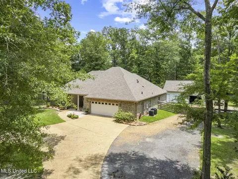 114 Sandstone Dr, Brandon, MS 39047 photo 3
