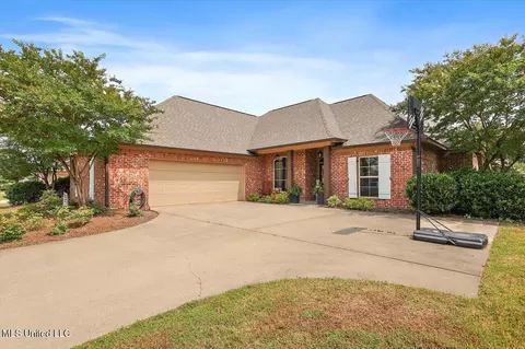 159 Stillhouse Creek Dr, Madison, MS 39110