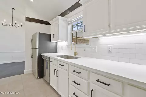 Kitchen - 228 Williams Cir, Flowood, MS 39232 photo 1 of 1