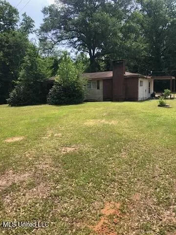 240 Ed Parkman Rd, Prentiss, MS 39474