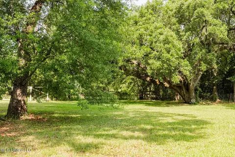 Exterior - 9813 Old Stage Rd, Moss Point, MS 39562 photo 12 of 12