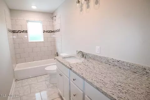 Bath - 141 Edger Emerson Cir, Lucedale, MS 39452 photo 3 of 3