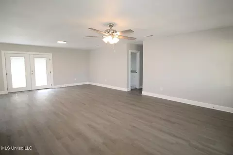 Living - 141 Edger Emerson Cir, Lucedale, MS 39452 photo 7 of 8