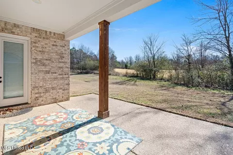 Exterior - 7501 Iron Loop, Olive Branch, MS 38654 photo 4 of 4