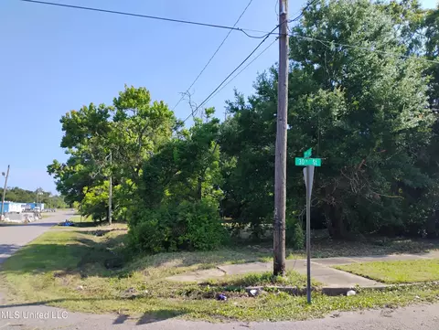 2001 30th St, Gulfport, MS 39501