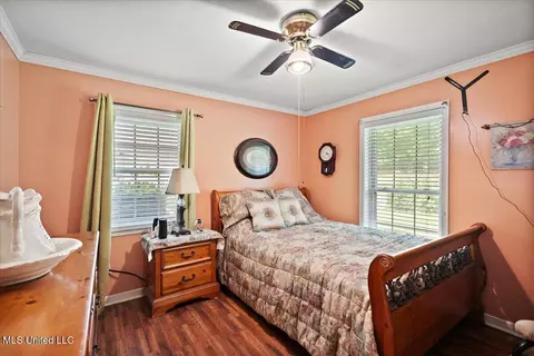 Bedroom - 5967 Huntview Dr, Jackson, MS 39206 photo 2 of 2