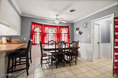 Dining - 5967 Huntview Dr, Jackson, MS 39206 photo 2 of 2