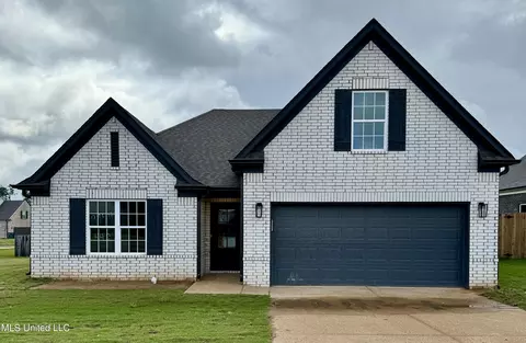 8849 Mookie Dr, Southaven, MS 38672