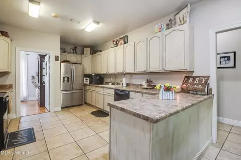 Kitchen - 20 Denson Rd, Wiggins, MS 39577 photo 1 of 3