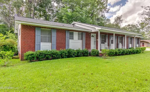 315 Church St, Madison, MS 39110