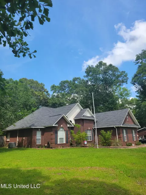 13004 Little Bluff Pl, Vancleave, MS 39565