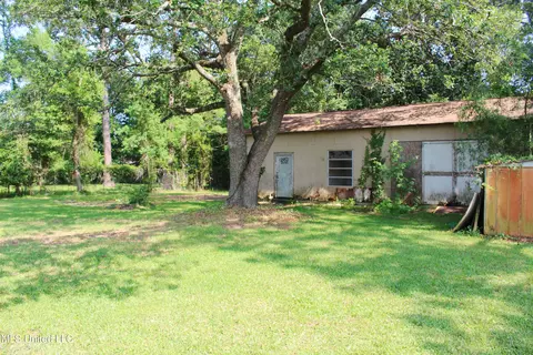 Exterior - 205 Shalimar Dr, Long Beach, MS 39560 photo 1 of 2