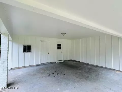 810 Louis Wilson Dr, Brandon, MS 39042 photo 3