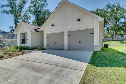 609 Cobalt Way, Brandon, MS 39042 photo 4