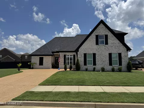 3158 Summer Ave, Hernando, MS 38632
