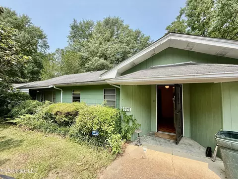 3925 Garland Ave, Jackson, MS 39212
