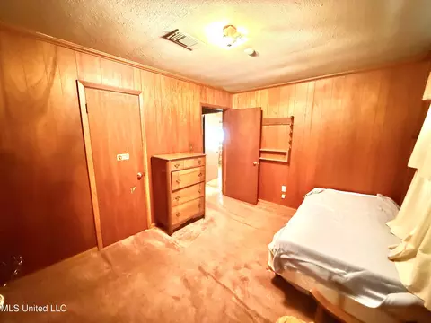 Bedroom - 3925 Garland Ave, Jackson, MS 39212 photo 4 of 8