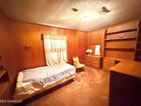 Bedroom - 3925 Garland Ave, Jackson, MS 39212 photo 3 of 8