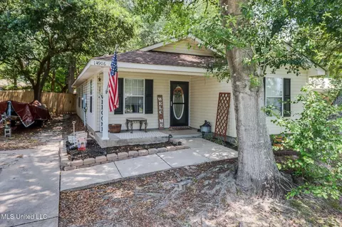 14906 Angela Dr, Gulfport, MS 39503