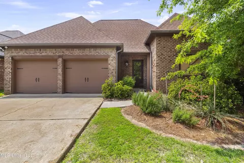 109 Hampton Chase, Madison, MS 39110