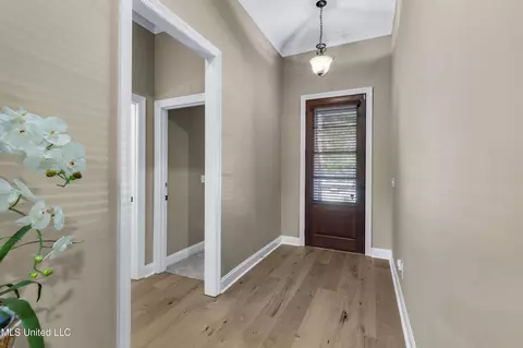 Entry Way - 109 Hampton Chase, Madison, MS 39110 photo 1 of 2
