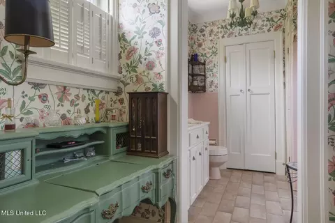 Other - 1616 Poplar Blvd, Jackson, MS 39202 photo 4 of 8