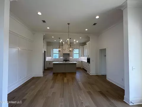 468 Aurora Cir, Canton, MS 39046 photo 10