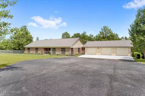 1144 Jessie Smith Rd, Lucedale, MS 39452 photo 3