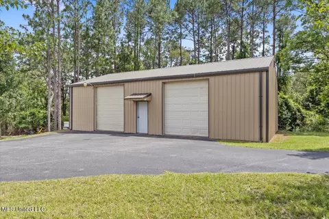 1144 Jessie Smith Rd, Lucedale, MS 39452 photo 6