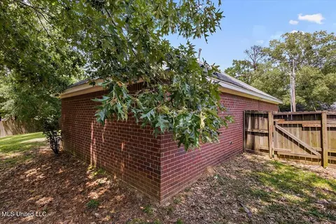 Exterior - 100 Torrence Cv, Byram, MS 39272 photo 7 of 7