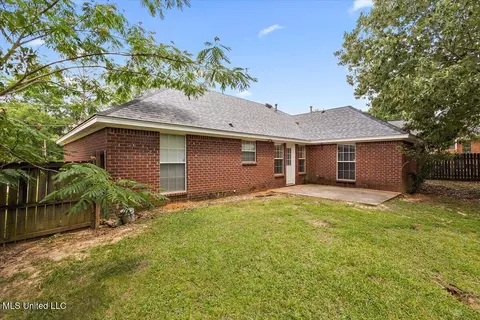 Exterior - 100 Torrence Cv, Byram, MS 39272 photo 5 of 7
