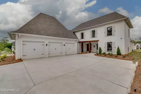 425 Whittington Cir, Madison, MS 39110