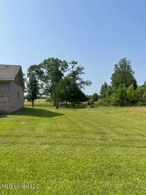 Exterior - 3617 Kennebrew Rd, Jackson, MS 39209 photo 4 of 4