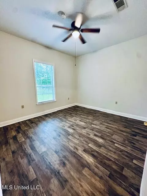 Bedroom - 3617 Kennebrew Rd, Jackson, MS 39209 photo 3 of 3