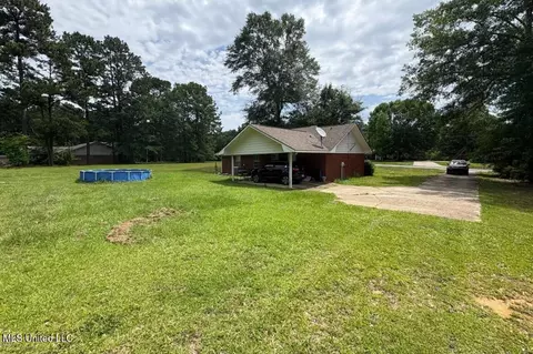 Exterior - 19 Timber Ridge Rd, Wiggins, MS 39577 photo 2 of 2