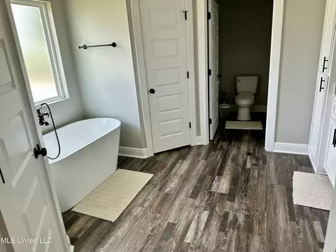 Bath - 129 Sandra Parker Dr, Lucedale, MS 39452 photo 1 of 2