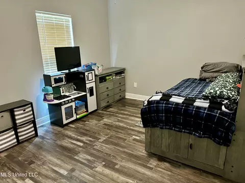 Bedroom - 129 Sandra Parker Dr, Lucedale, MS 39452 photo 3 of 6