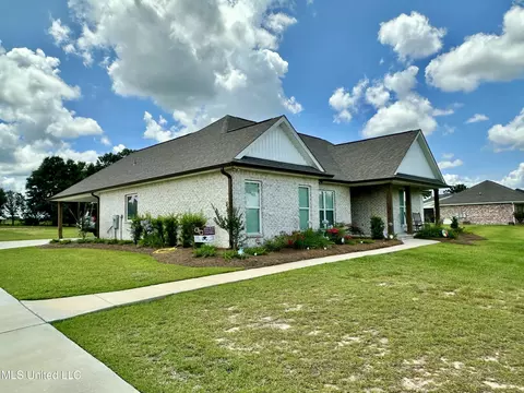 Exterior - 129 Sandra Parker Dr, Lucedale, MS 39452 photo 3 of 7