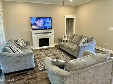 Living - 129 Sandra Parker Dr, Lucedale, MS 39452 photo 2 of 2