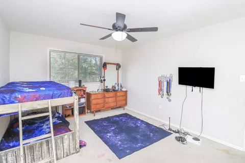 Bedroom - 136 Westlake Dr, Brandon, MS 39047 photo 10 of 20