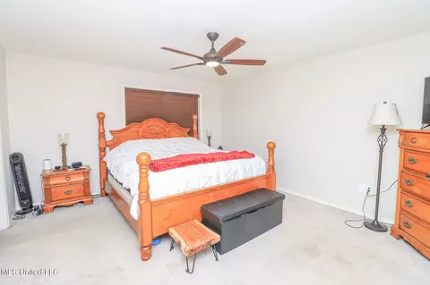 Bedroom - 136 Westlake Dr, Brandon, MS 39047 photo 5 of 20