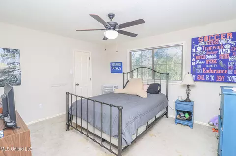 Bedroom - 136 Westlake Dr, Brandon, MS 39047 photo 13 of 20