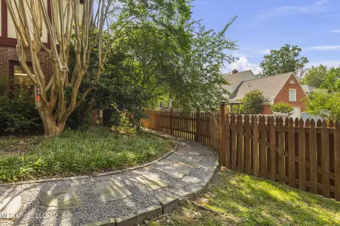 Exterior - 316 Meadow Creek Pl, Jackson, MS 39211 photo 13 of 14