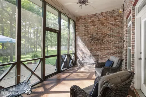 Exterior - 420 Ashbourn Ct, Madison, MS 39110 photo 4 of 12
