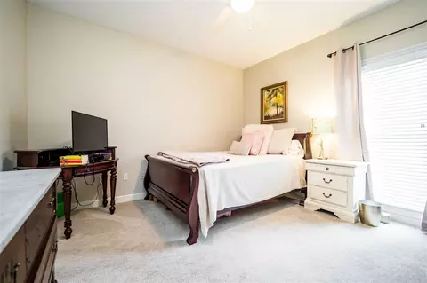 Bedroom - 420 Ashbourn Ct, Madison, MS 39110 photo 4 of 6