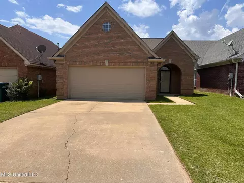 7807 S Chesterfield Dr, Southaven, MS 38671
