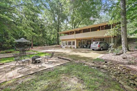 Exterior - 727 Laney Dr, Clinton, MS 39056 photo 10 of 20