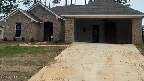 205 Hemingway Cir, Canton, MS 39046