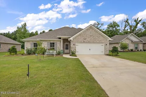 203 Vision Cv, Canton, MS 39046 photo 1